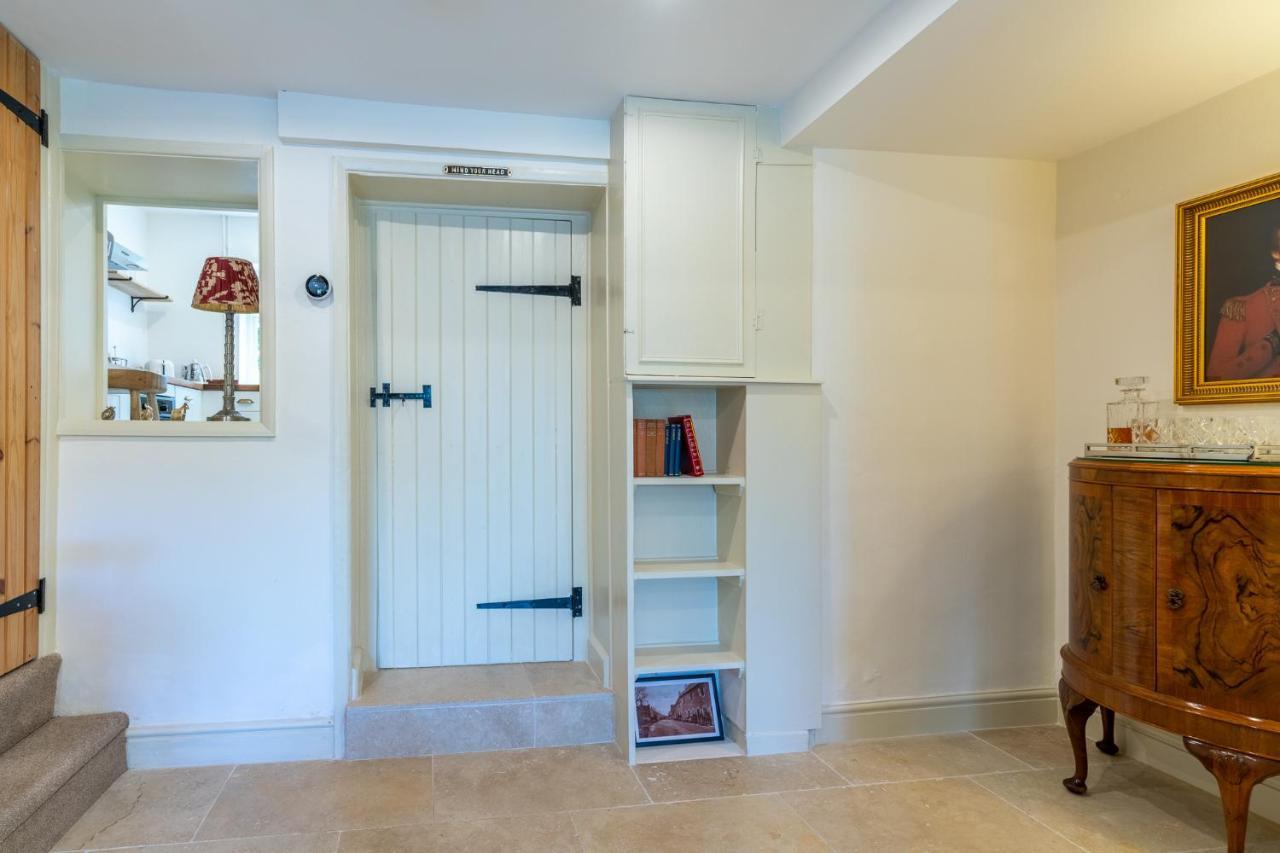 Poppy Cottage Broadwell  Bagian luar foto