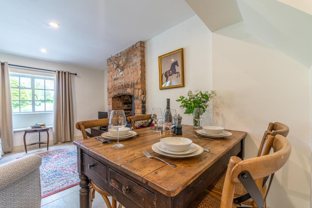 Poppy Cottage Broadwell  Bagian luar foto